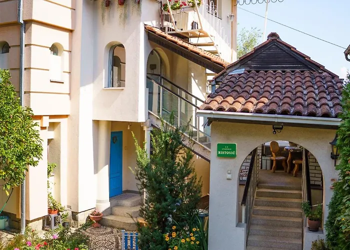 Ristovic Appartement *